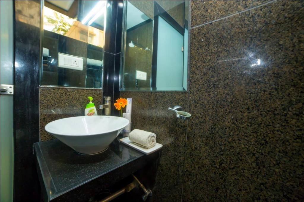 Hill View Begumpet Bed & Breakfast Hyderabad Ngoại thất bức ảnh